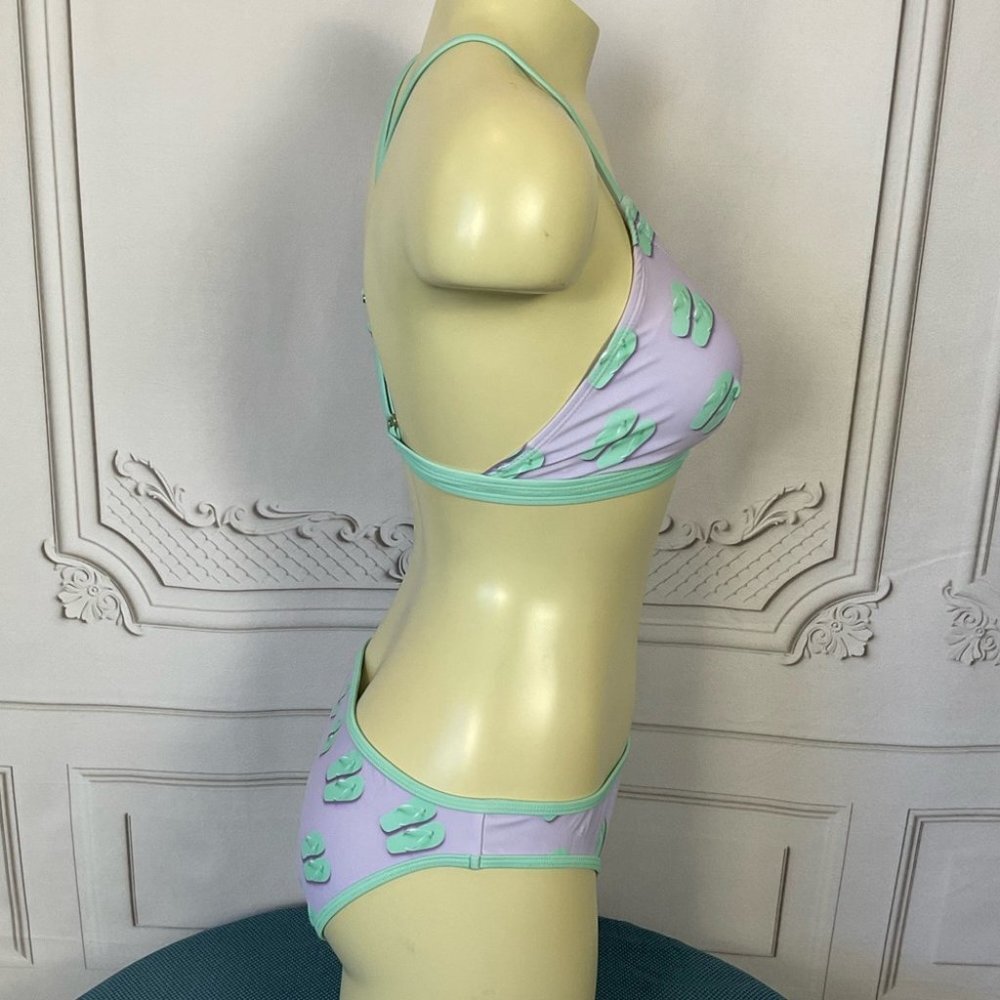 Undercurrent 2 Piece Triangle Top Swimsuit Purple Green Flip Flops Juniors Med - Picture 7 of 8